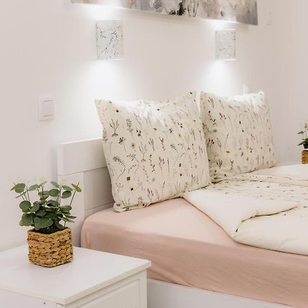 Guest House Lila 솜보르 외부 사진